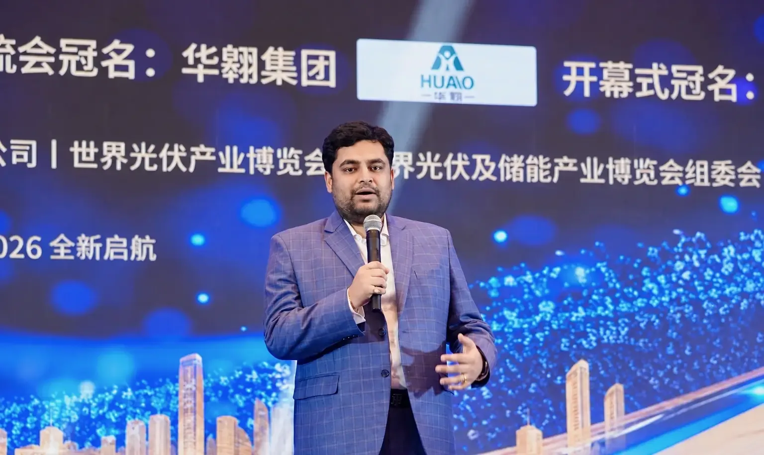 Shaurya Ritwik addressing delegates at the World Battery and Energy Storage Industry Expo 2026, Guangzhou